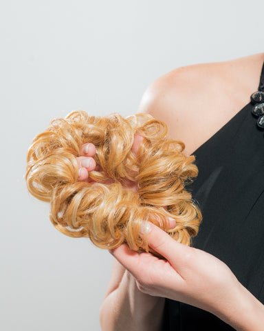 Perfection | Color shown: 234R | Scrunchy Attachment